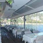 Отель Berg 3*