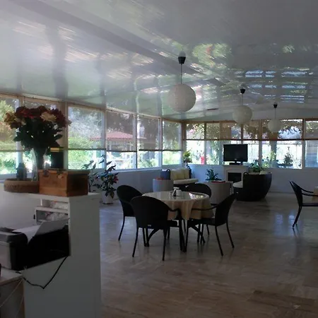 Berg Otel