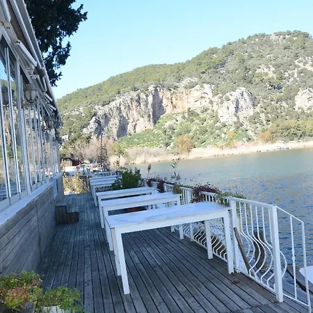 Berg Otel 3*