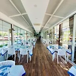 Berg Hotel 3*