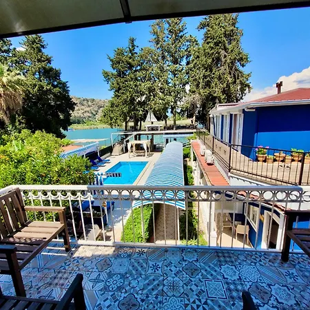 Berg Hotel 3*