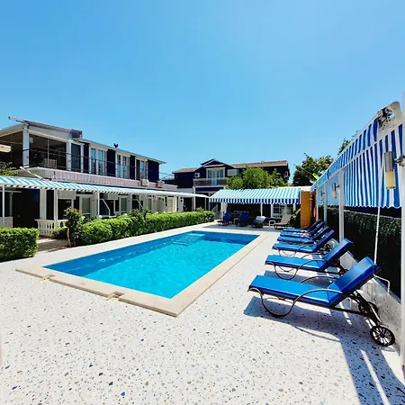 Berg Otel