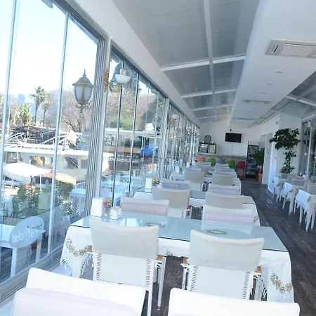Hotel Berg 3*